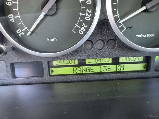 Land Rover Range Rover 2004, 140,000 km - 4.4 l - Bakı