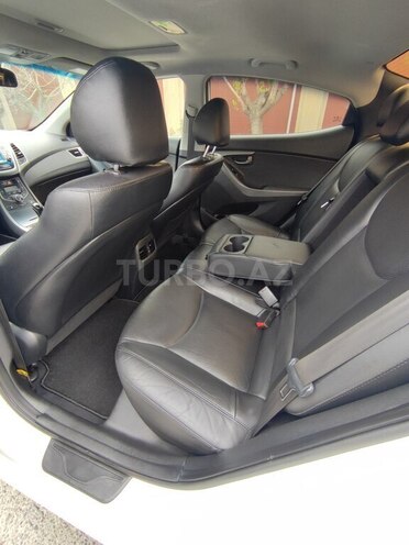 Hyundai Elantra 2014, 197,213 km - 1.8 l - Bakı