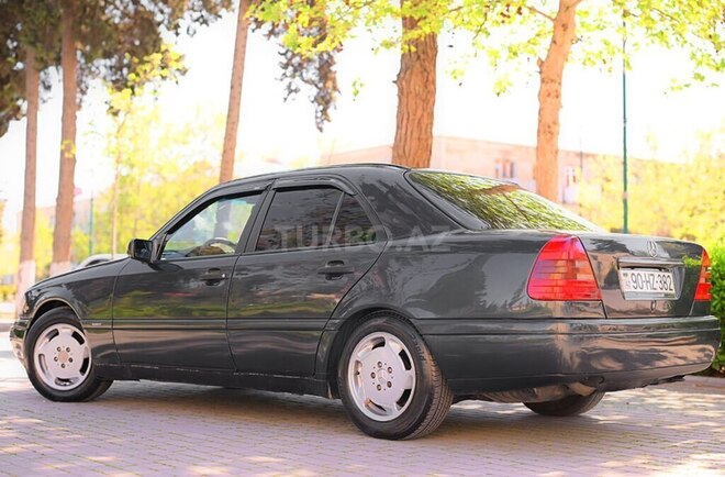 Mercedes C 180 1993, 750,000 km - 1.8 l - İmişli