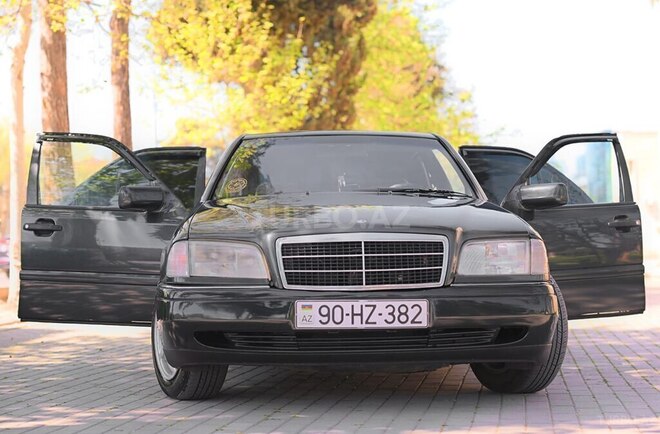 Mercedes C 180 1993, 750,000 km - 1.8 l - İmişli
