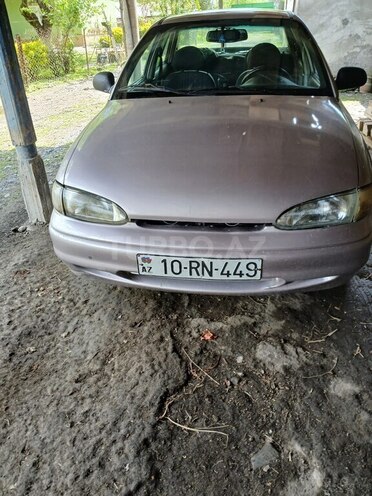 Hyundai Accent 1995, 361,000 km - 1.5 л - Qax