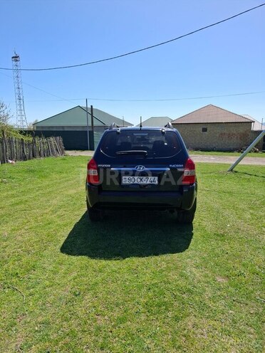 Hyundai Tucson 2008, 293,000 km - 2.0 l - Mingəçevir