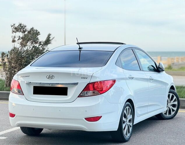 Hyundai Accent 2014, 230,000 km - 1.6 л - Bakı