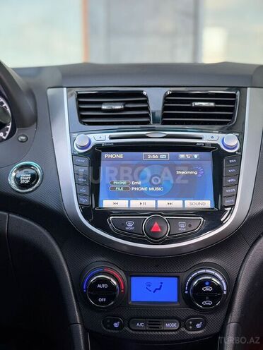 Hyundai Accent 2014, 230,000 km - 1.6 л - Bakı