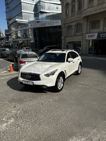 Infiniti QX70 2014, 50,200 km - 3.7 l - Bakı