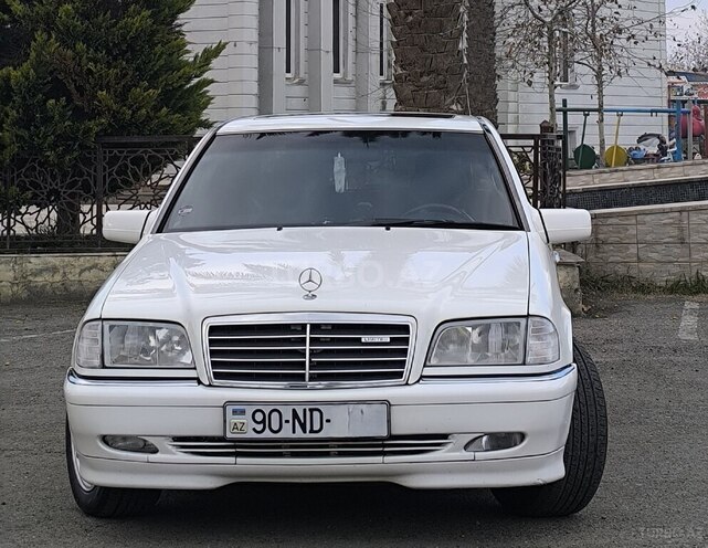 Mercedes C 200 1998, 300,000 km - 2.0 л - Astara