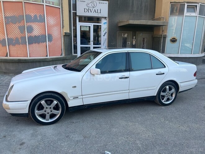 Mercedes E 240 1998, 337,000 km - 2.4 l - Bakı