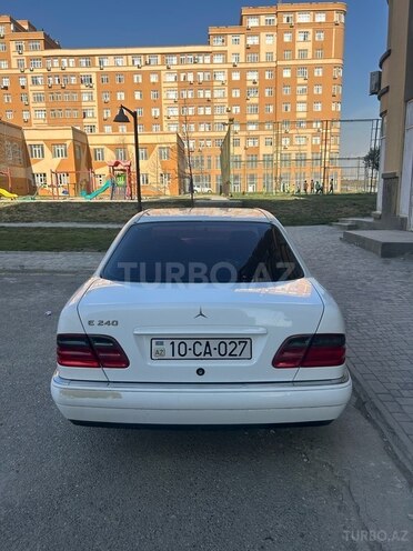 Mercedes E 240 1998, 337,000 km - 2.4 l - Bakı