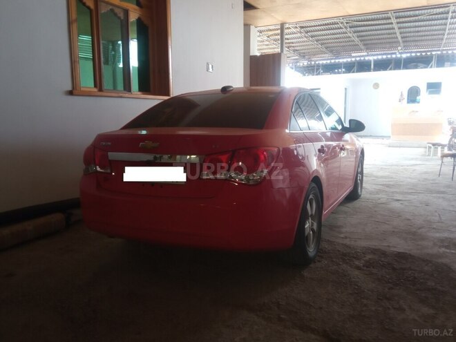 Chevrolet Cruze 2015, 95,000 km - 1.4 l - Göygöl
