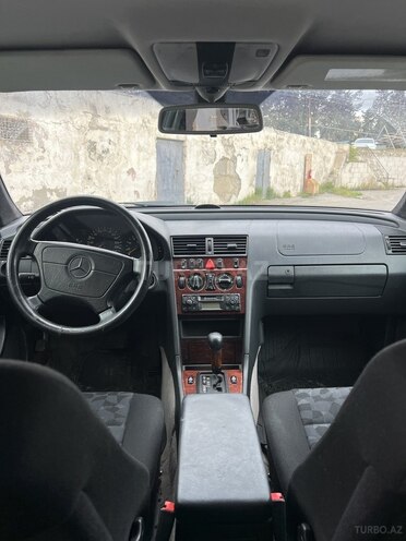 Mercedes C 180 1997, 325,870 km - 1.8 л - Bakı