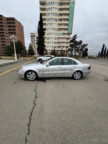 Mercedes E 220 d 2004, 370,000 km - 2.2 l - Gəncə