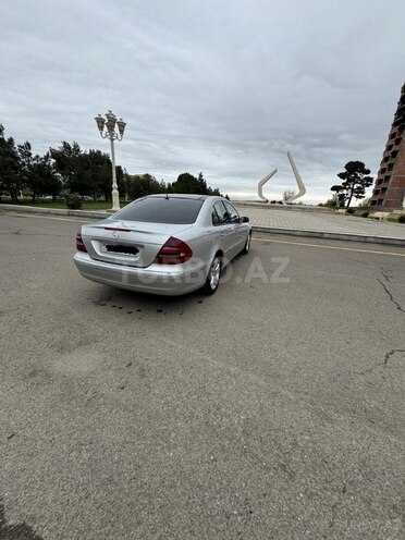 Mercedes E 220 d 2004, 370,000 km - 2.2 l - Gəncə