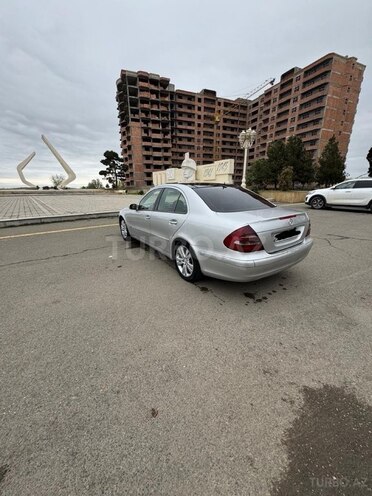 Mercedes E 220 d 2004, 370,000 km - 2.2 l - Gəncə