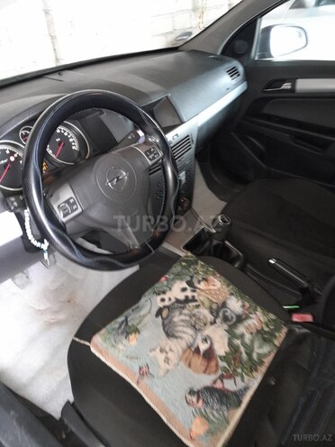 Opel Astra 2005, 350,000 km - 1.4 l - Siyəzən