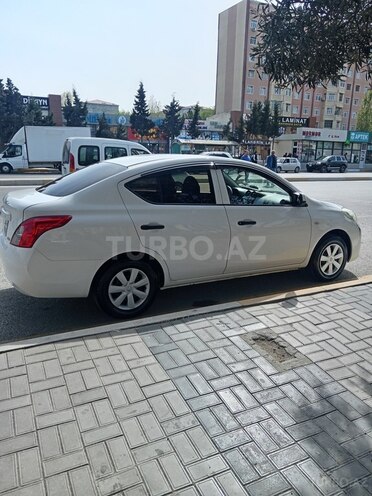 Nissan Latio 2013, 179,800 km - 1.2 l - Sumqayıt