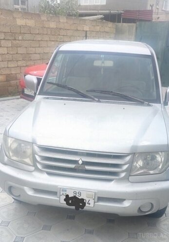 Mitsubishi Pajero io 2003, 287,000 km - 2.0 l - Sumqayıt