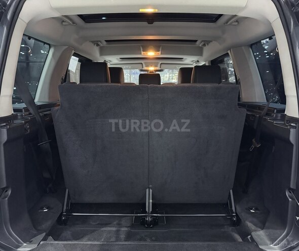 Land Rover Discovery 2015, 199,400 km - 3.0 l - Bakı
