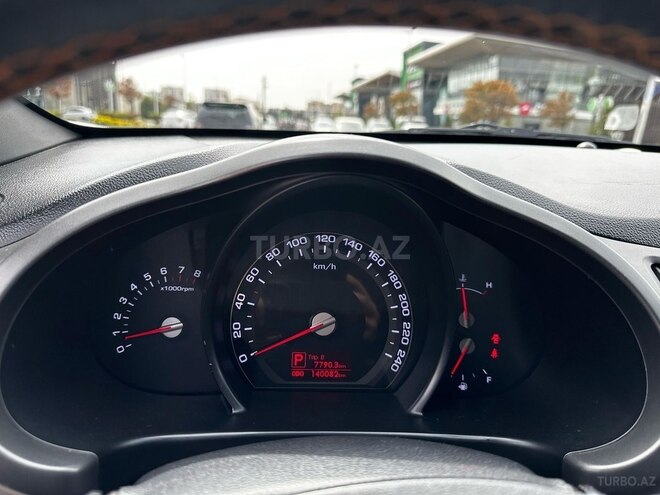 Kia Sportage 2012, 140,000 km - 2.0 l - Bakı