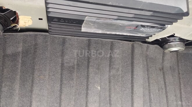 Mercedes E 220 1994, 339,204 km - 2.2 l - Balakən