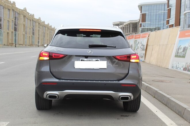 Mercedes GLA 250 4MATIC 2020, 15,000 km - 2.0 л - Bakı