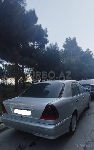 Mercedes C 240 1999, 452,000 km - 2.4 l - Bakı