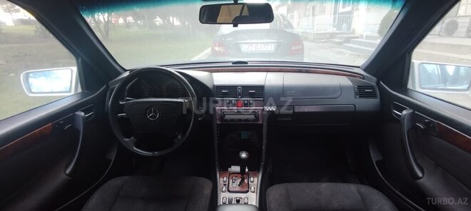 Mercedes C 240 1999, 452,000 km - 2.4 l - Bakı