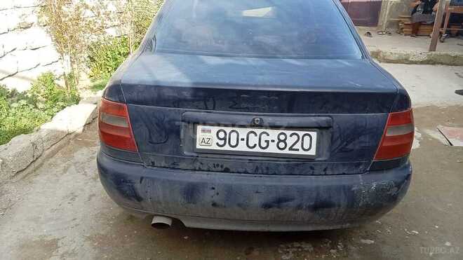Audi A4 1998, 200,000 km - 1.8 l - Bakı
