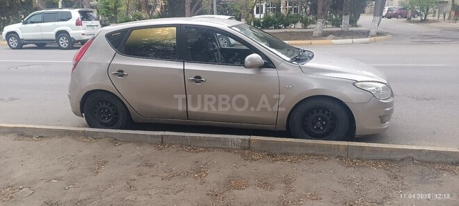 Hyundai i30 2008, 375,000 km - 1.6 л - Sumqayıt