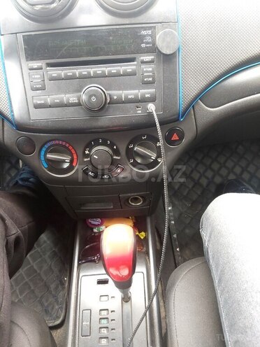 Chevrolet Aveo-6
