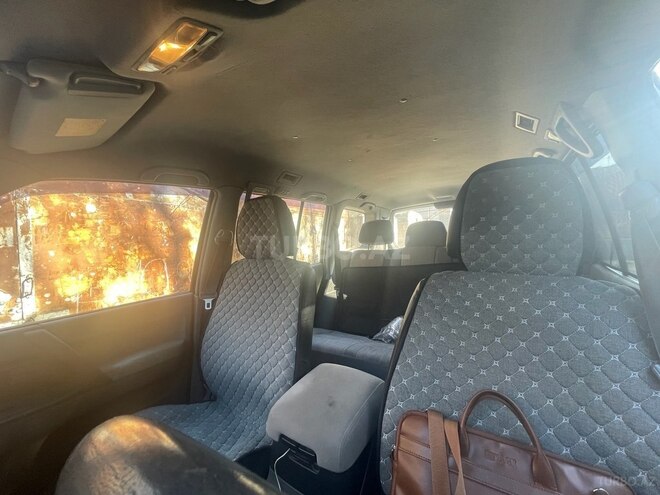 Mitsubishi Pajero 2004, 286,000 km - 3.0 l - Bakı