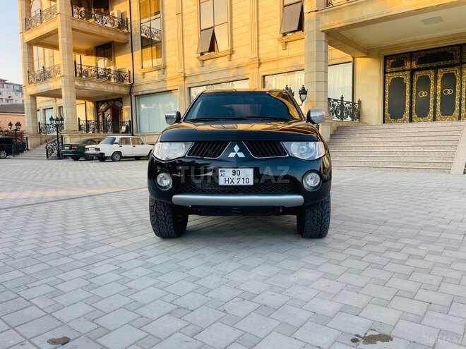 Mitsubishi L200 2009, 281,000 km - 2.5 l - Xırdalan