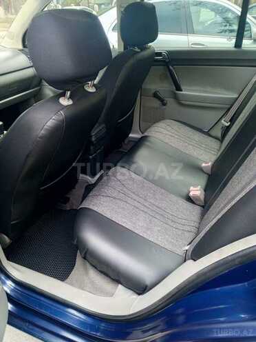 Volkswagen Polo 2006, 156,000 km - 1.4 l - Bakı