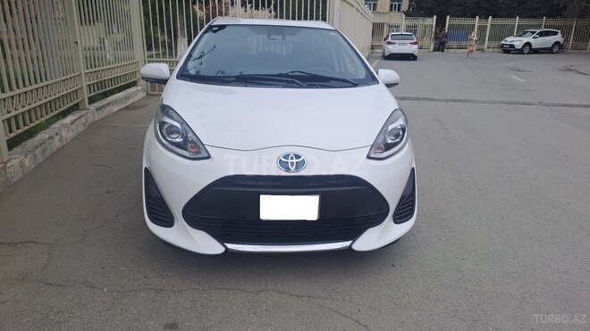Toyota Aqua 2019, 75,000 km - 1.5 л - Bakı