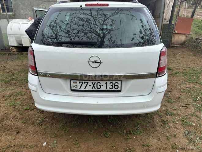 Opel Astra 2009, 166,000 km - 1.4 l - Goranboy