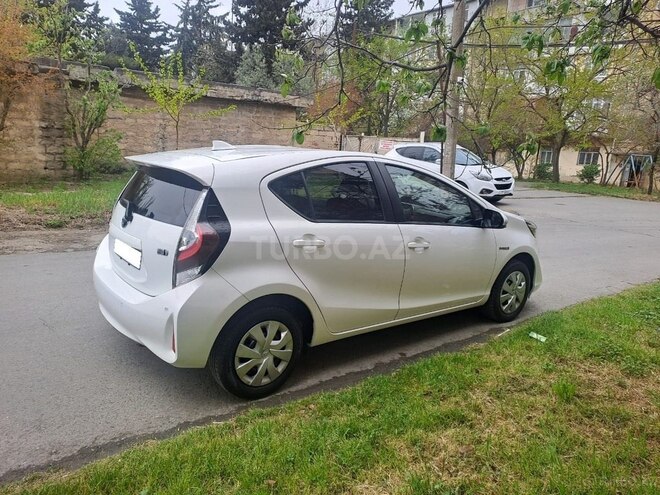 Toyota Aqua 2019, 75,000 km - 1.5 л - Bakı