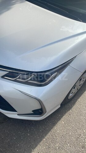 Toyota Corolla 2023, 70,000 km - 1.8 l - Bakı