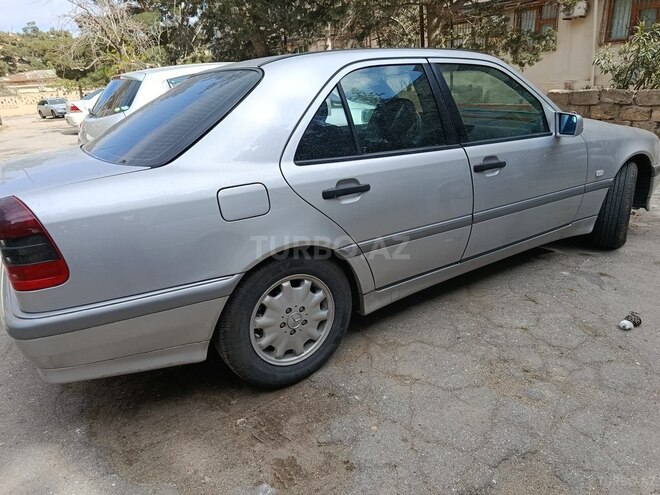 Mercedes C 200 1999, 331,000 km - 2.0 l - Bakı