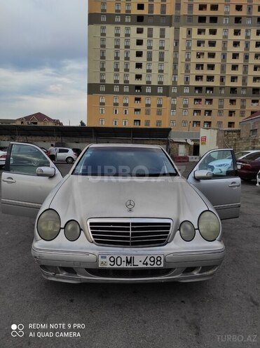 Mercedes E 320 2001, 495,000 km - 3.2 l - Bakı