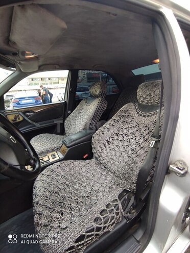 Mercedes E 320 2001, 495,000 km - 3.2 l - Bakı