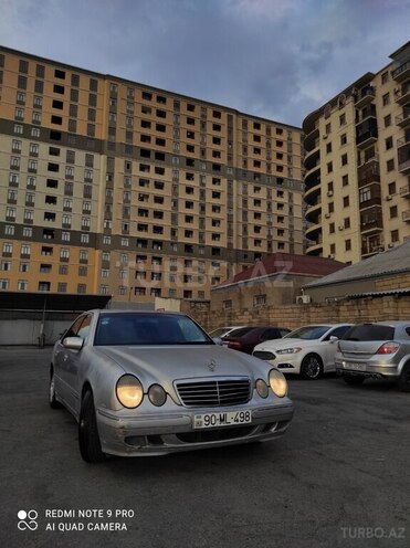 Mercedes E 320 2001, 495,000 km - 3.2 l - Bakı