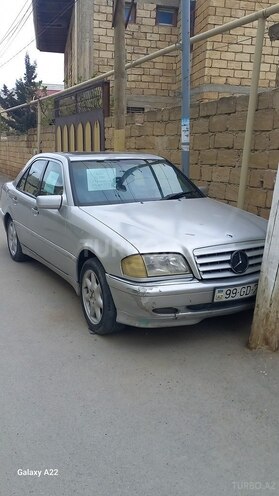 Mercedes C 230 2000, 678,000 km - 2.3 л - Xırdalan