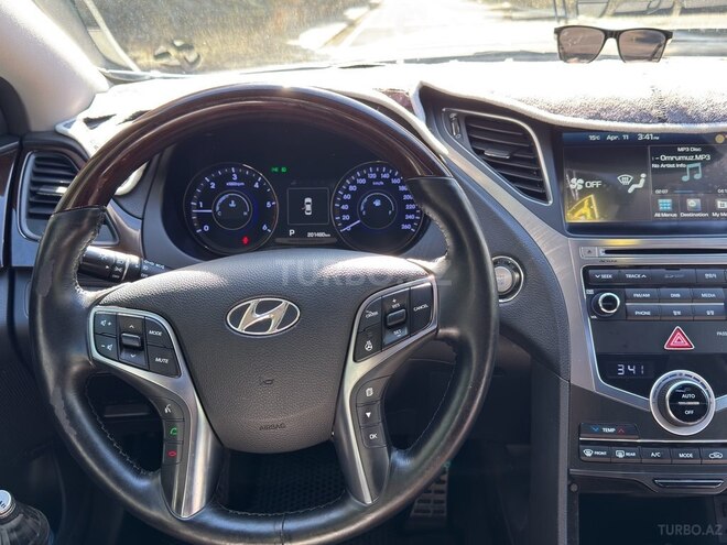 Hyundai Grandeur 2015, 201,480 km - 2.2 л - Qazax