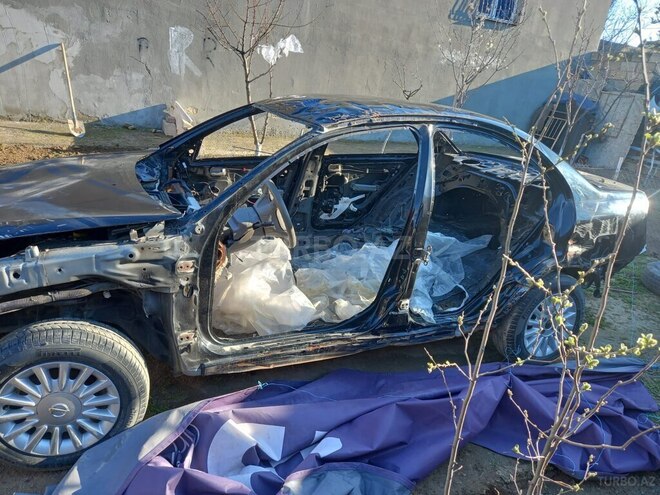 Nissan Sunny 2006, 218,261 km - 1.6 l - Sumqayıt