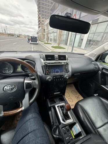 Toyota Land Cruiser Prado 2014, 210,000 km - 2.7 л - Bakı
