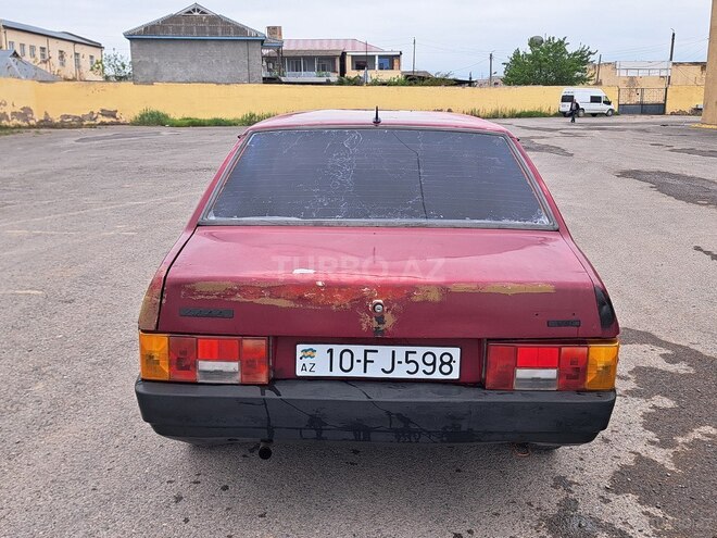 LADA (VAZ) 21099 1991, 284,600 km - 1.5 l - Salyan