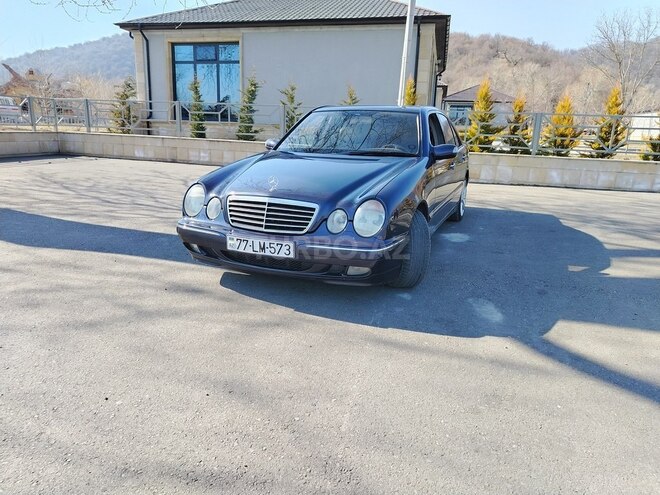 Mercedes E 240 1999, 450,346 km - 2.4 l - Qəbələ