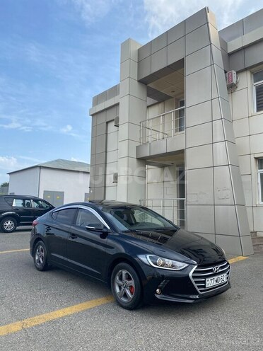 Hyundai Avante 2017, 176,000 km - 1.6 l - Bakı