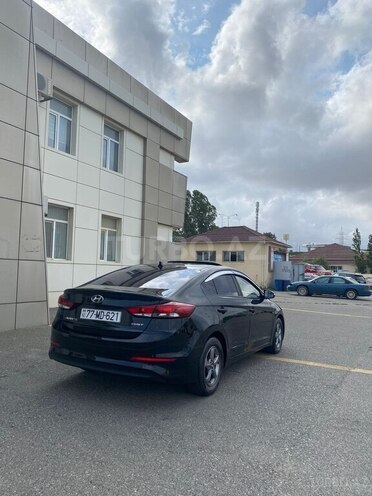 Hyundai Avante 2017, 176,000 km - 1.6 l - Bakı