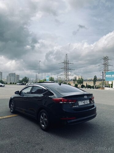 Hyundai Avante 2017, 176,000 km - 1.6 l - Bakı
