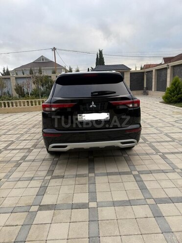Mitsubishi Outlander 2022, 37,000 km - 2.5 l - Bakı